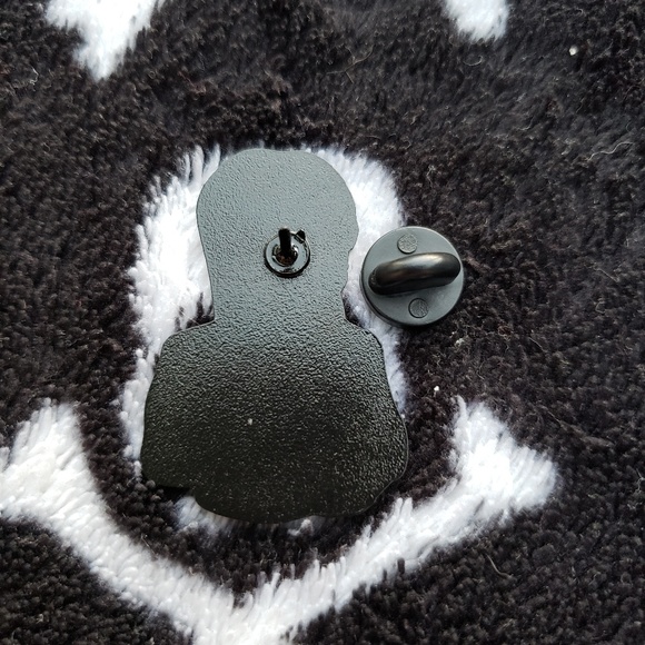 Wednesday Addams zombie dead girl gothic pin - Picture 4 of 4